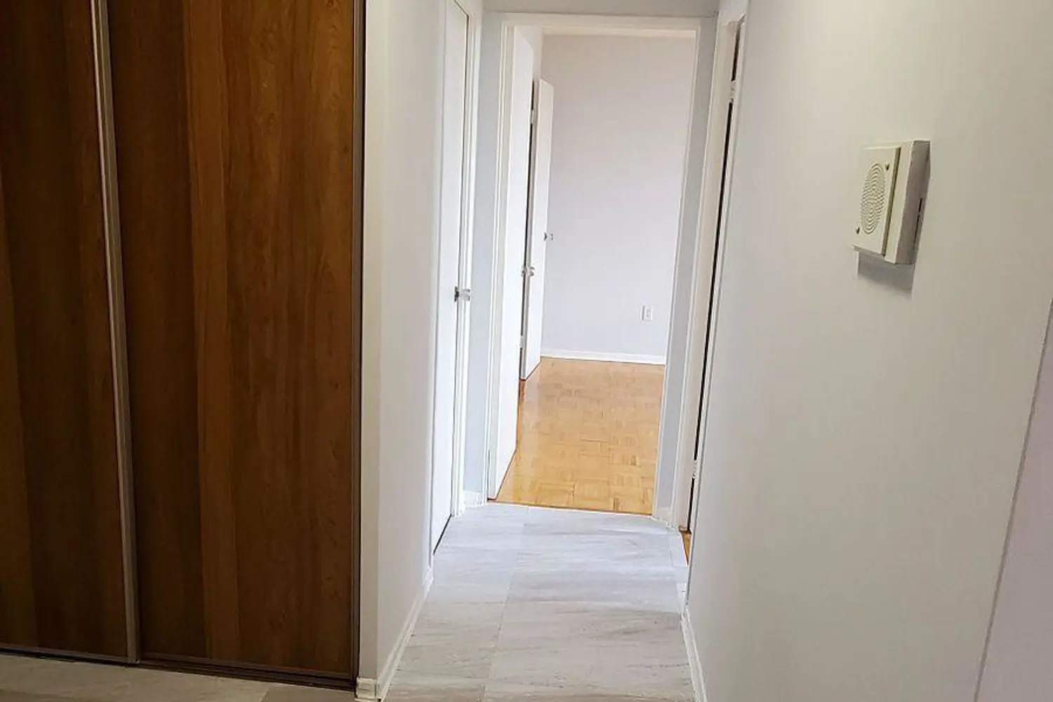 Additional image 12 of 20 Edgecliff Golfway 1202