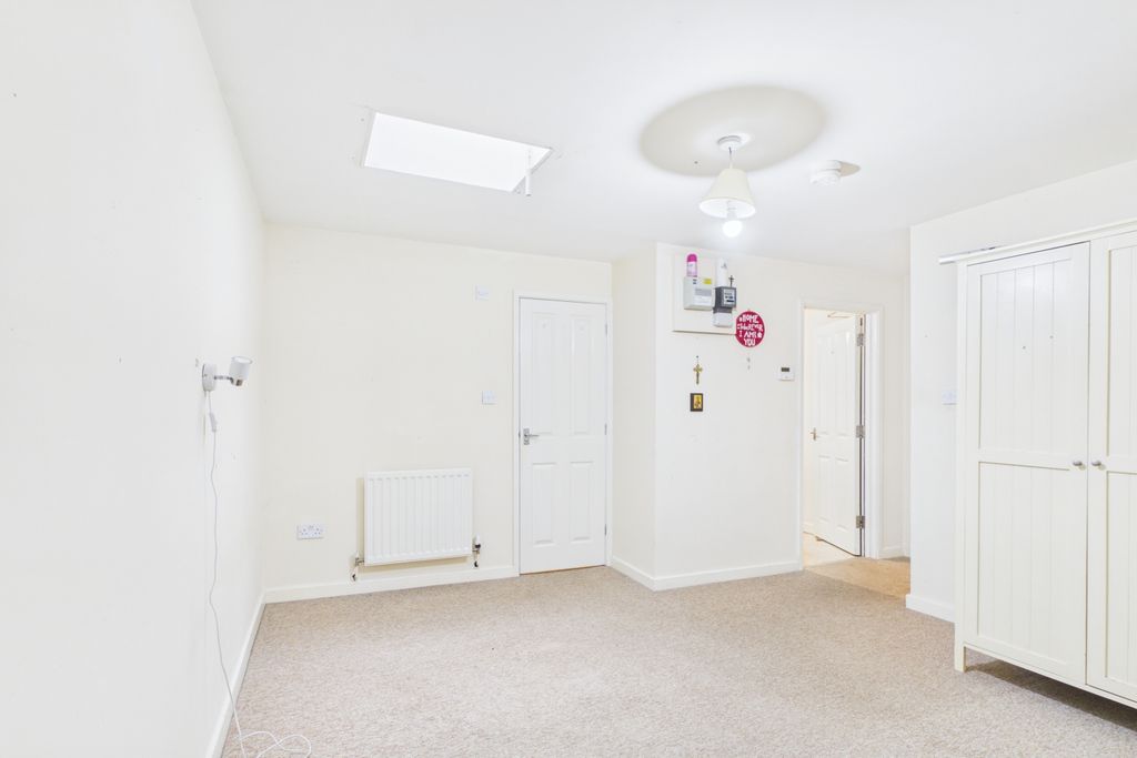 Additional image 2 of Studio to rentGreen Lane, Stamford, Lincolnshire PE9