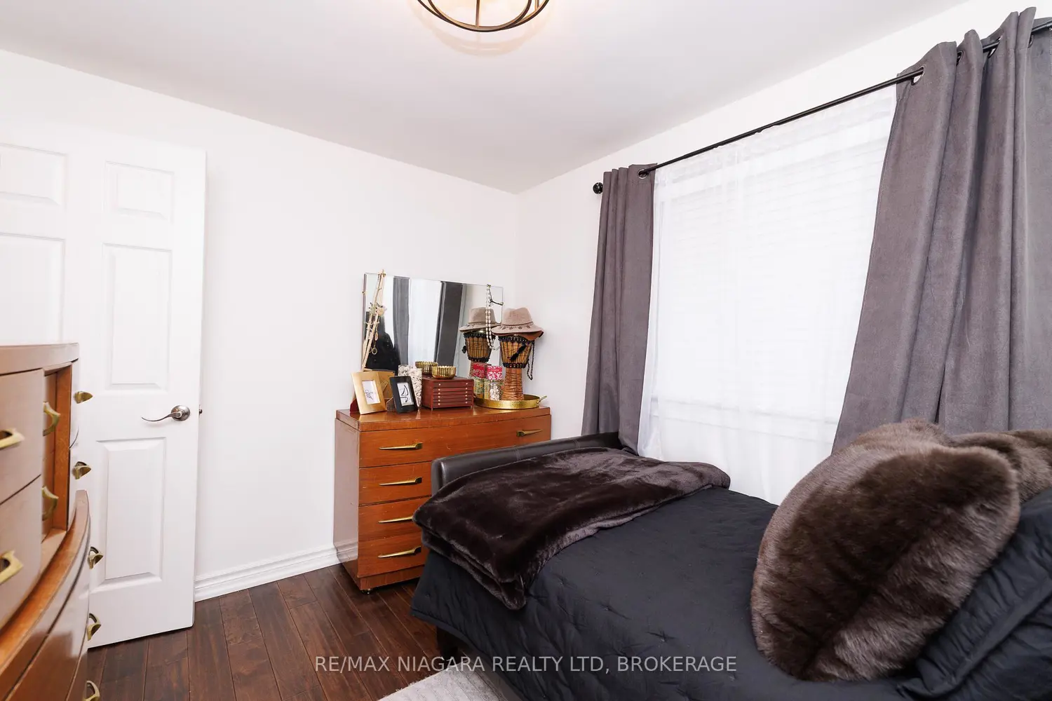 Additional image 19 of 7013 Glengowan Crescent