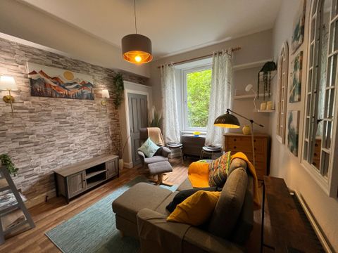 Taylor Place, Meadowbank, Edinburgh EH7