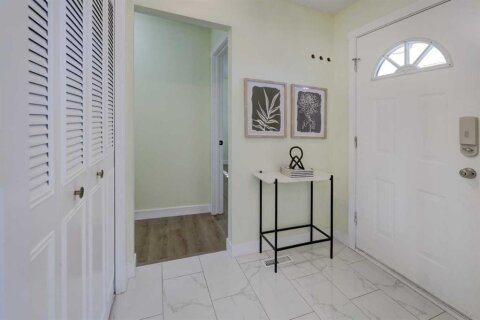 Additional image 8 of 6443 70 Street NW, Calgary, AB, T3b 3J5