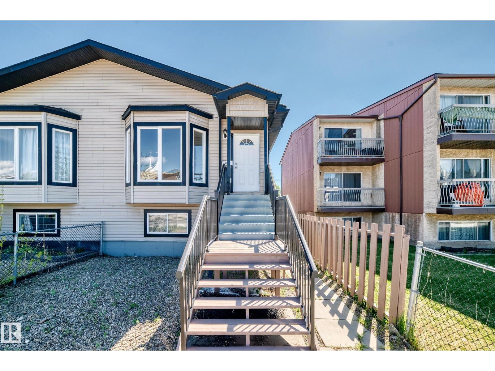 9825 156 Street NW, Edmonton, AB, T5P2P2