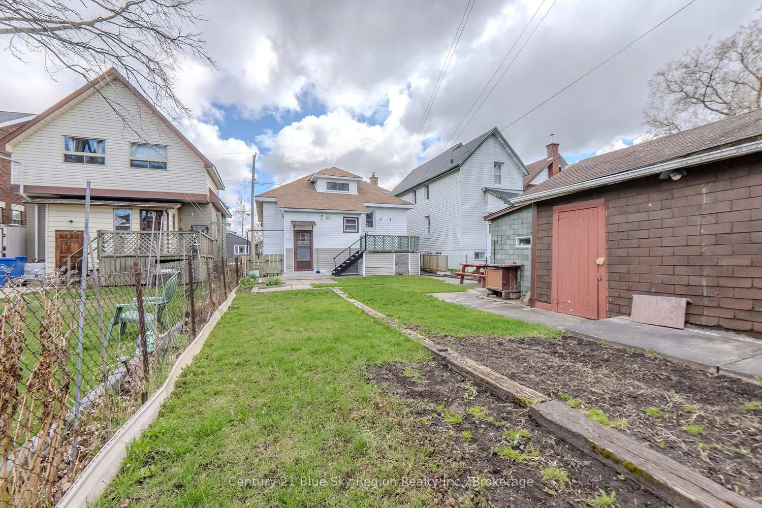 Additional image 12 of 137 Second Avenue
