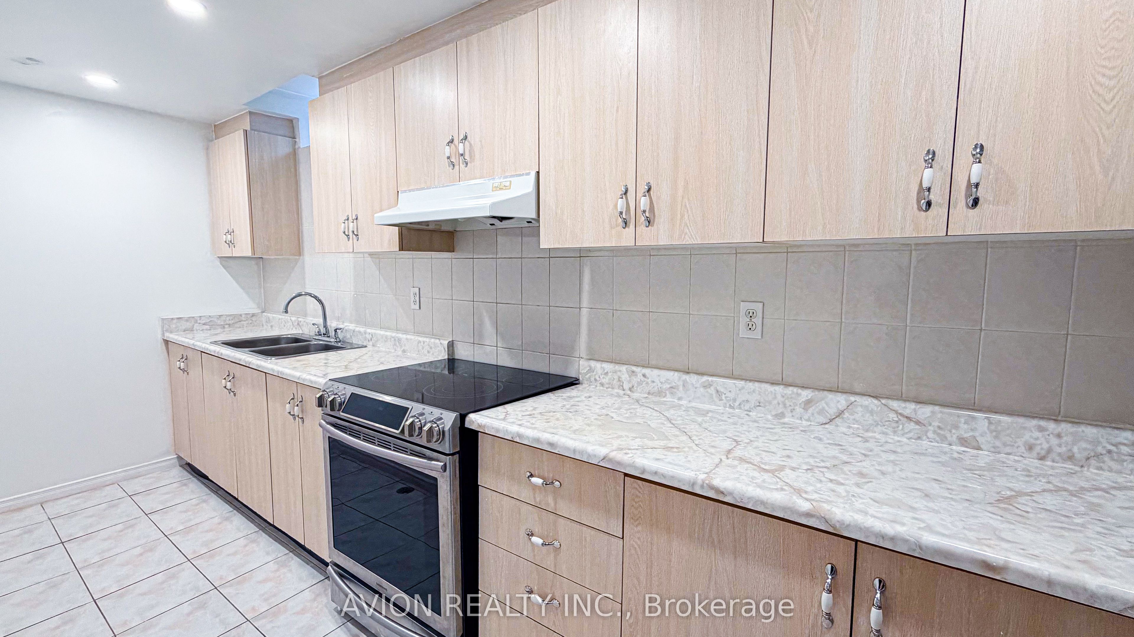 Additional image 6 of Lower-2 Bute Court, Vaughan, ON, L6A 1P3