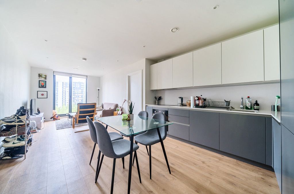 Additional image 4 of 2 bed flat to rentAspin Lane, Manchester M4