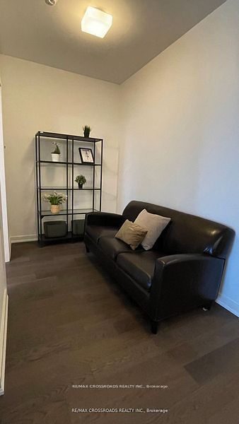Additional image 4 of 2709-12 York Street, Toronto, ON, M5J 0A9