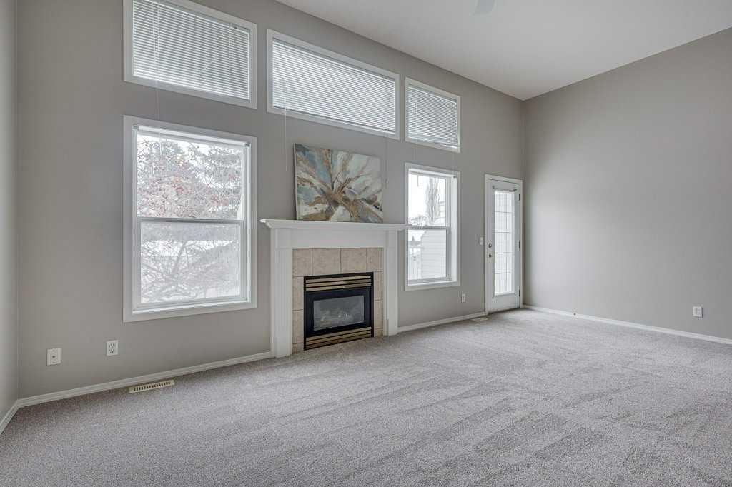 Additional image 3 of 15 Kerry Wood Mews, Red Deer, AB, T4N 7B8