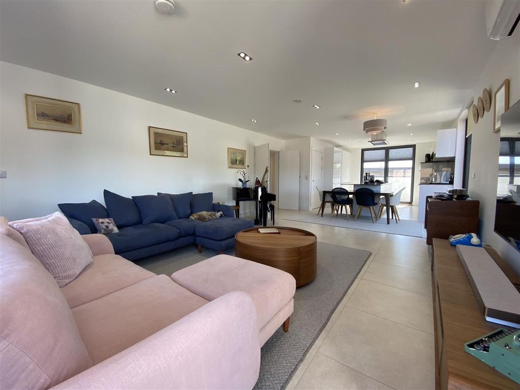 Additional image 6 of 3 bed flat to rentSevern Quay, Chepstow NP16