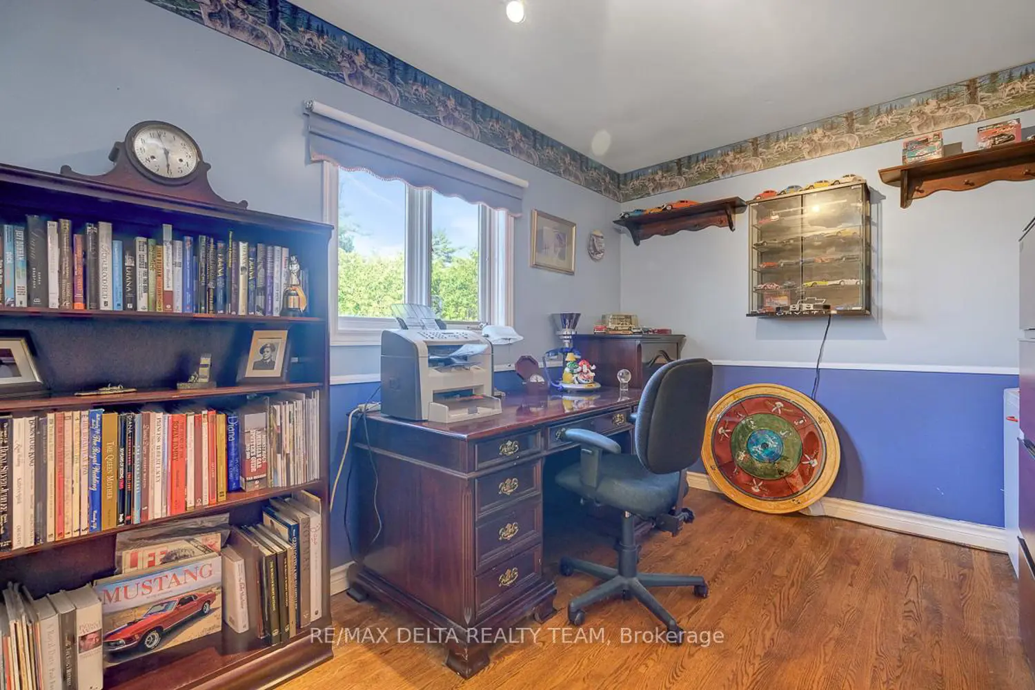 1079 Laporte Street photo 5
