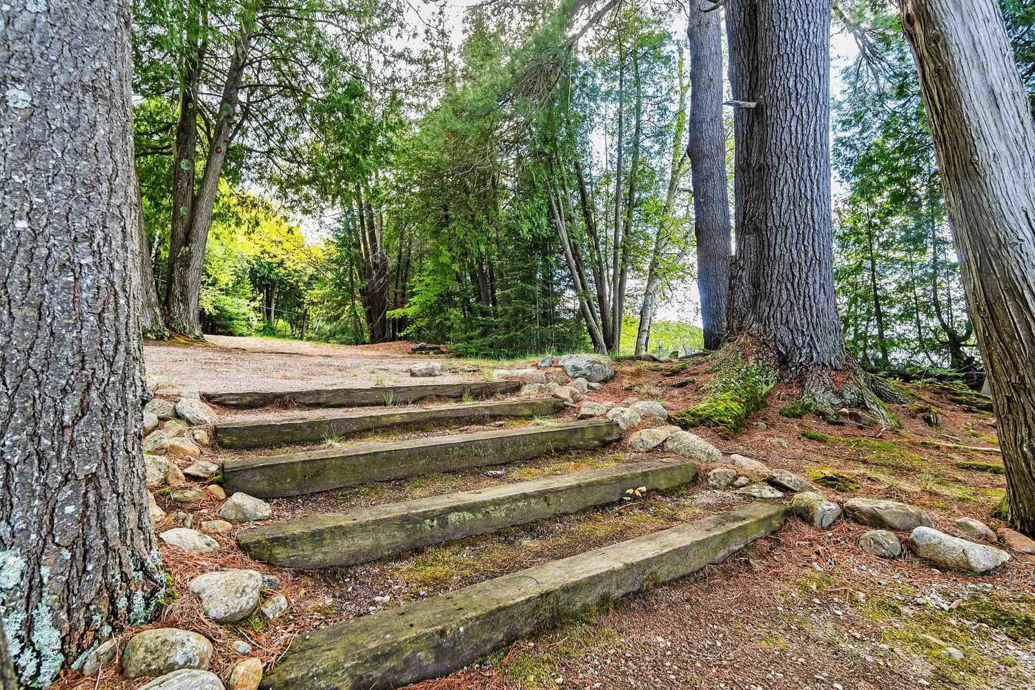 Additional image 8 of 1093 Glenmount Road
