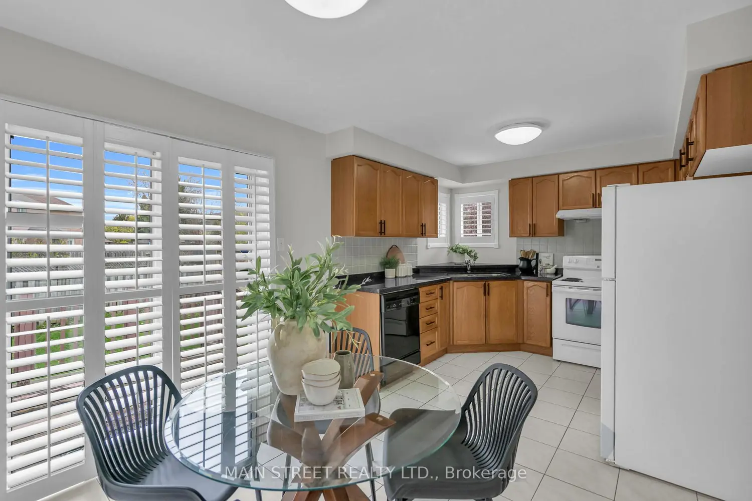 Additional image 6 of 137 Clearmeadow Boulevard