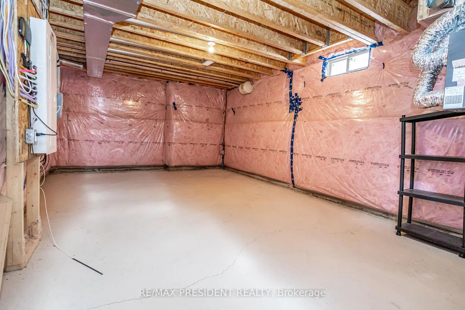 Additional image 16 of 663 Anishinaabe Drive