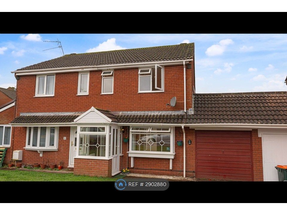 3 bed semi-detached house to rentCwm-Dylan Close, Newport NP10