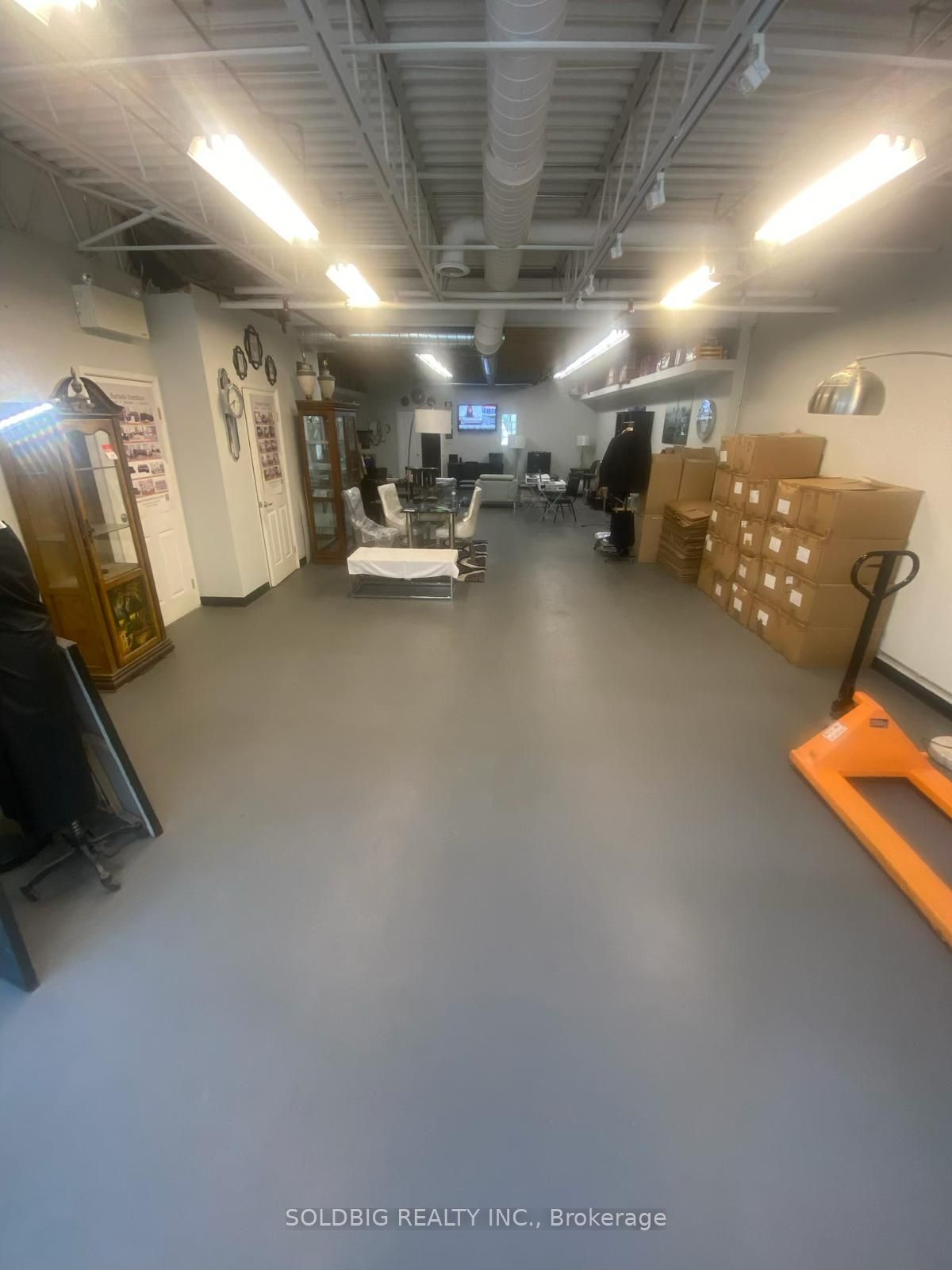 21-130 Industry Street, Toronto, ON, M6M 5G3