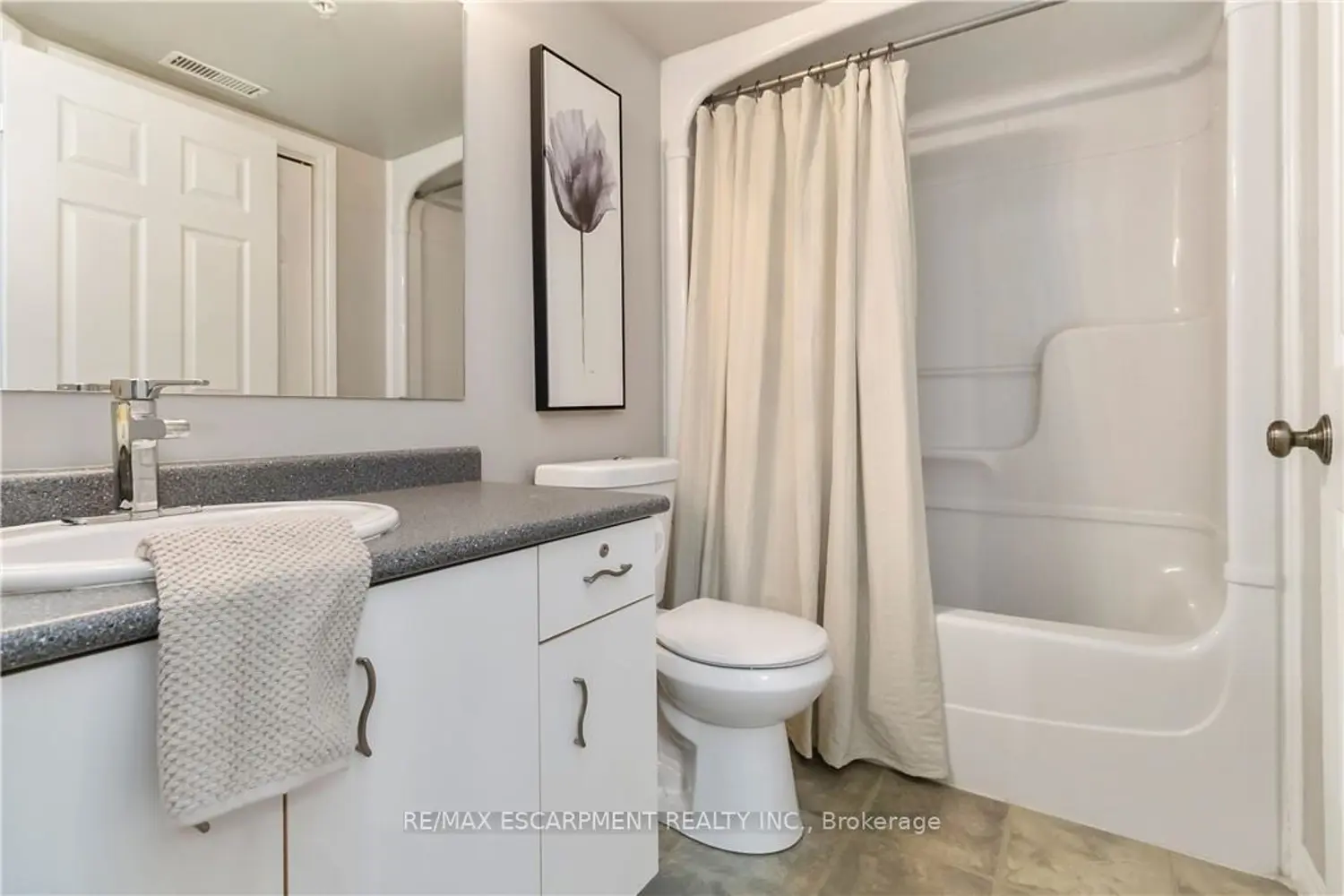 Additional image 11 of 4015 Kilmer Drive 110