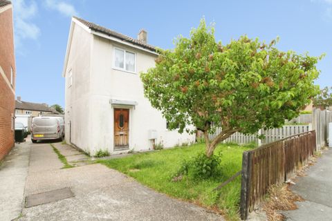 Holderness Drive, Sheffield S26