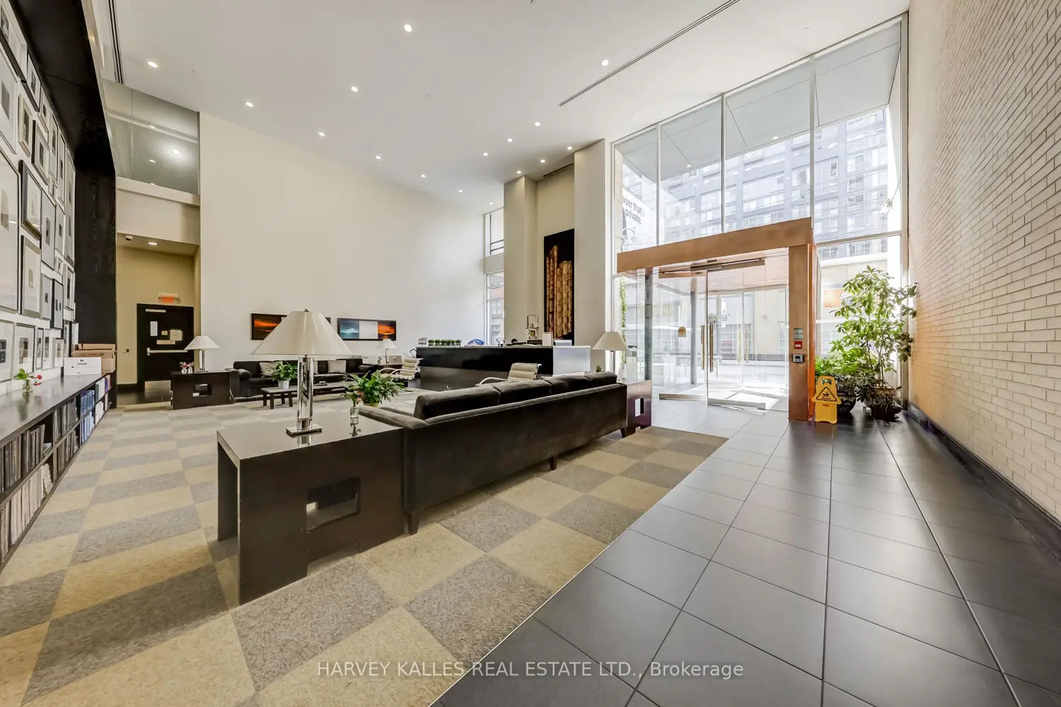 438 King Street 914