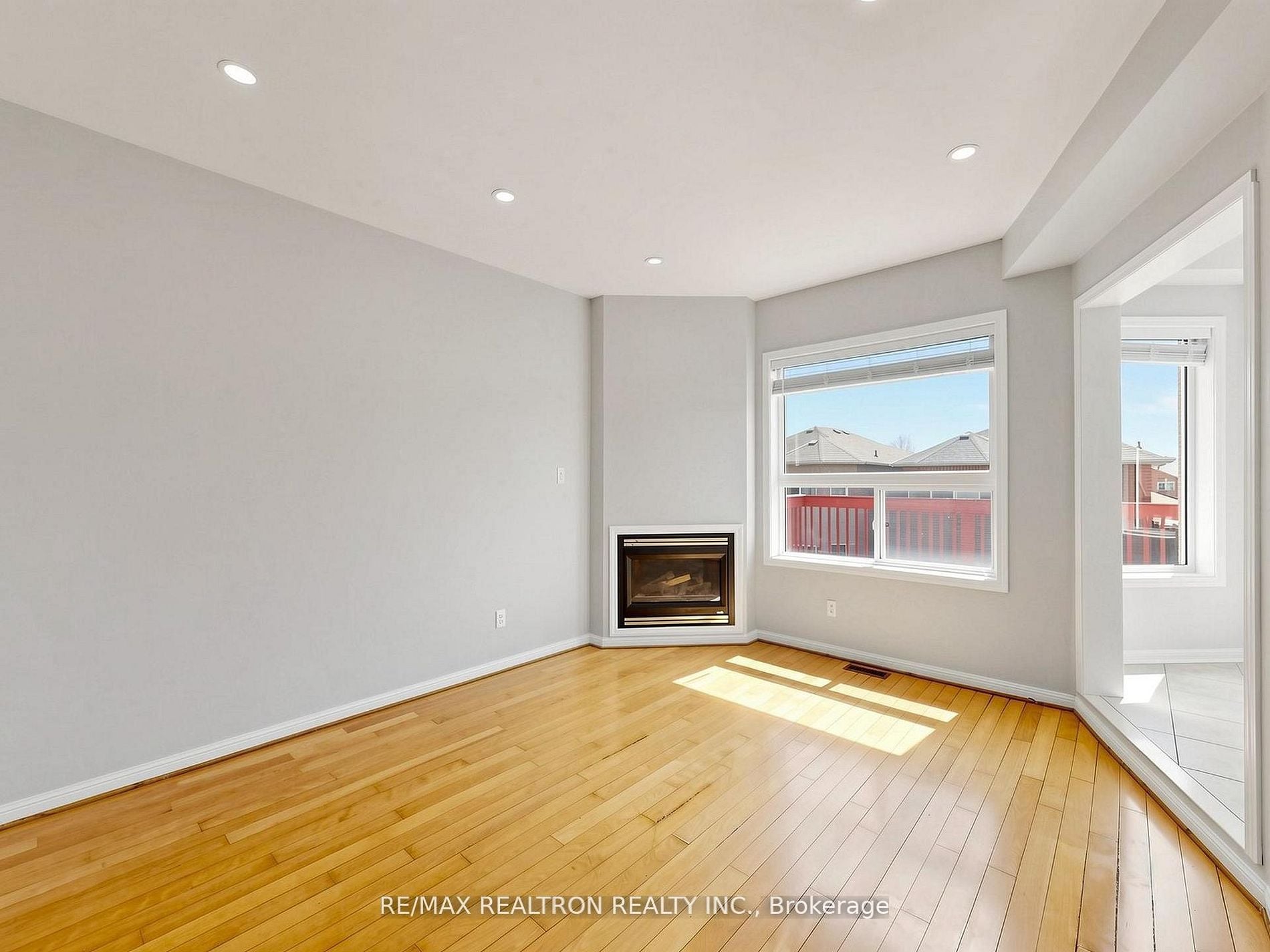 Additional image 5 of 810 Stonehaven Avenue, Newmarket, ON, L3X 2G2