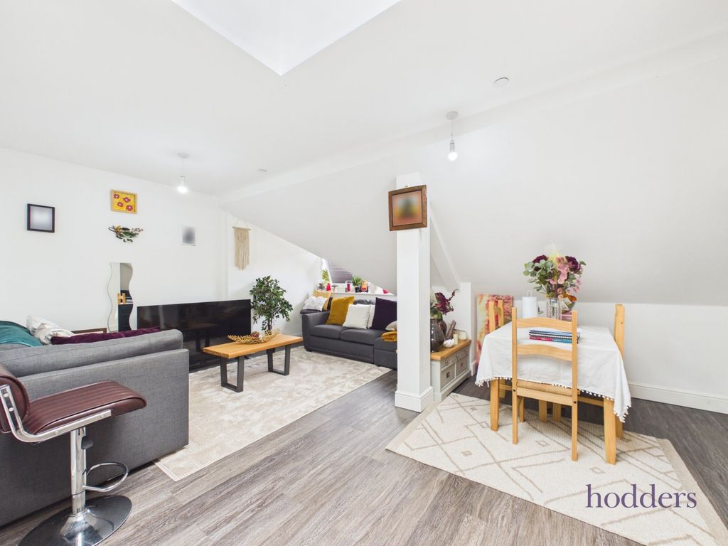 Additional image 17 of 2 bed flat to rentFour Corners Chertsey, Pound Road, Chertsey KT16