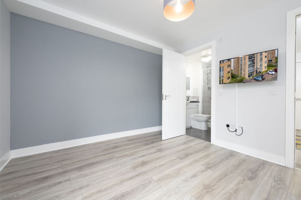 Additional image 7 of 2 bed flat for saleEldon Street, Greenock PA16