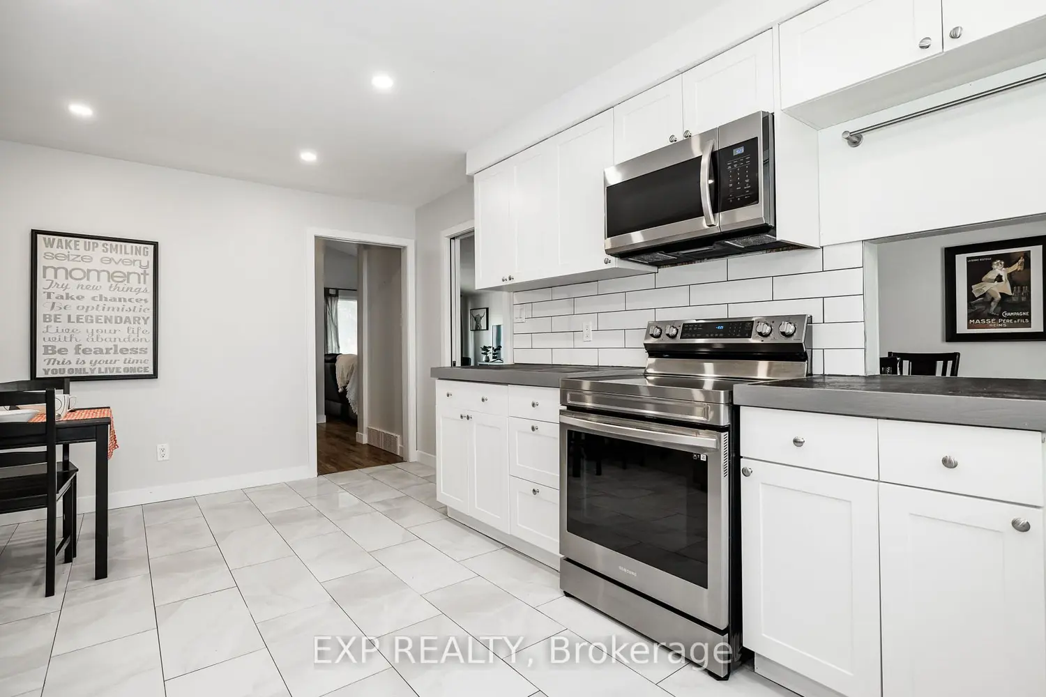 Additional image 8 of 2196 Plesser Street