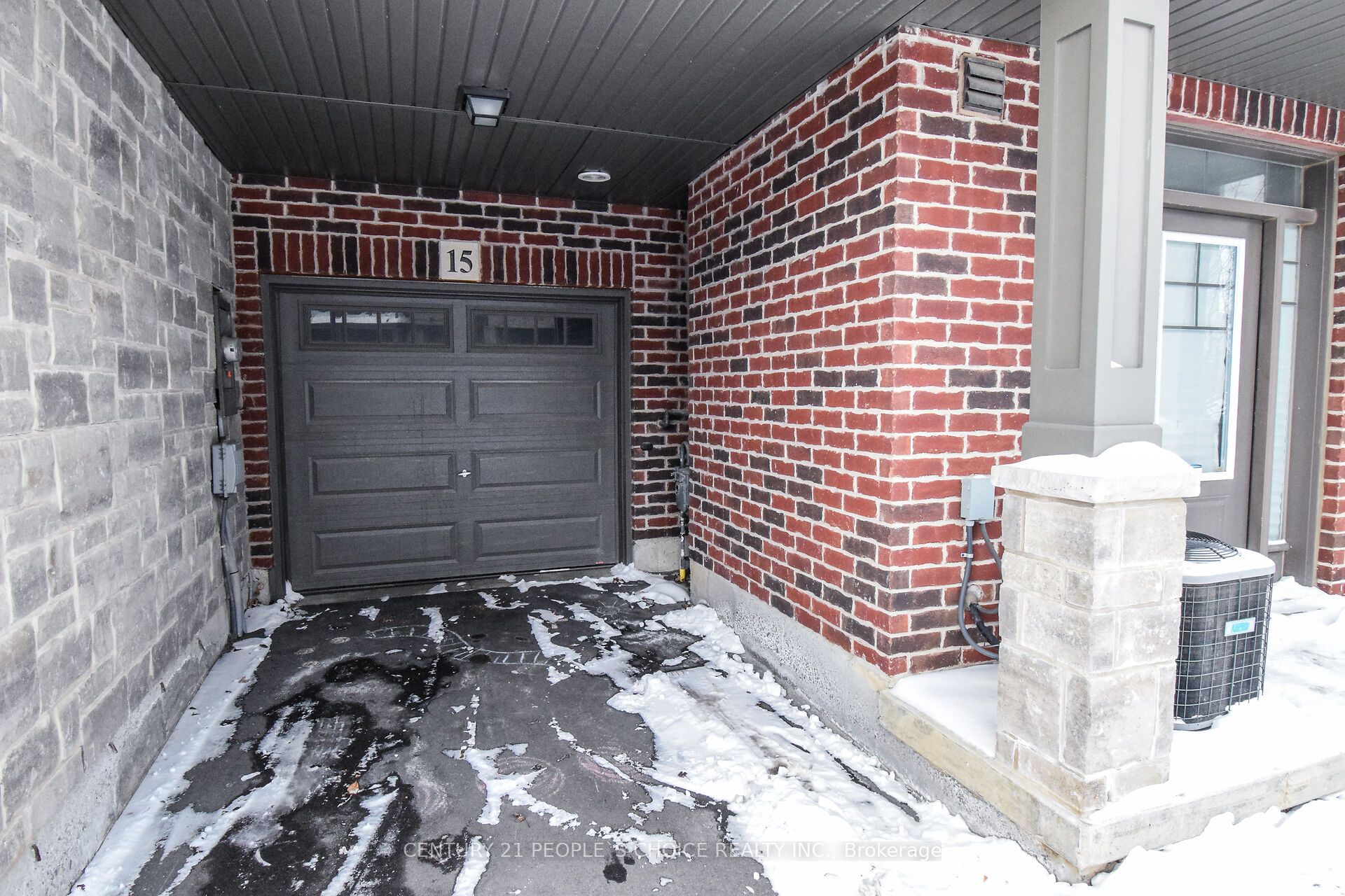Additional image 3 of 15 Hoffman Lane, Hamilton, ON, L9G 0H2