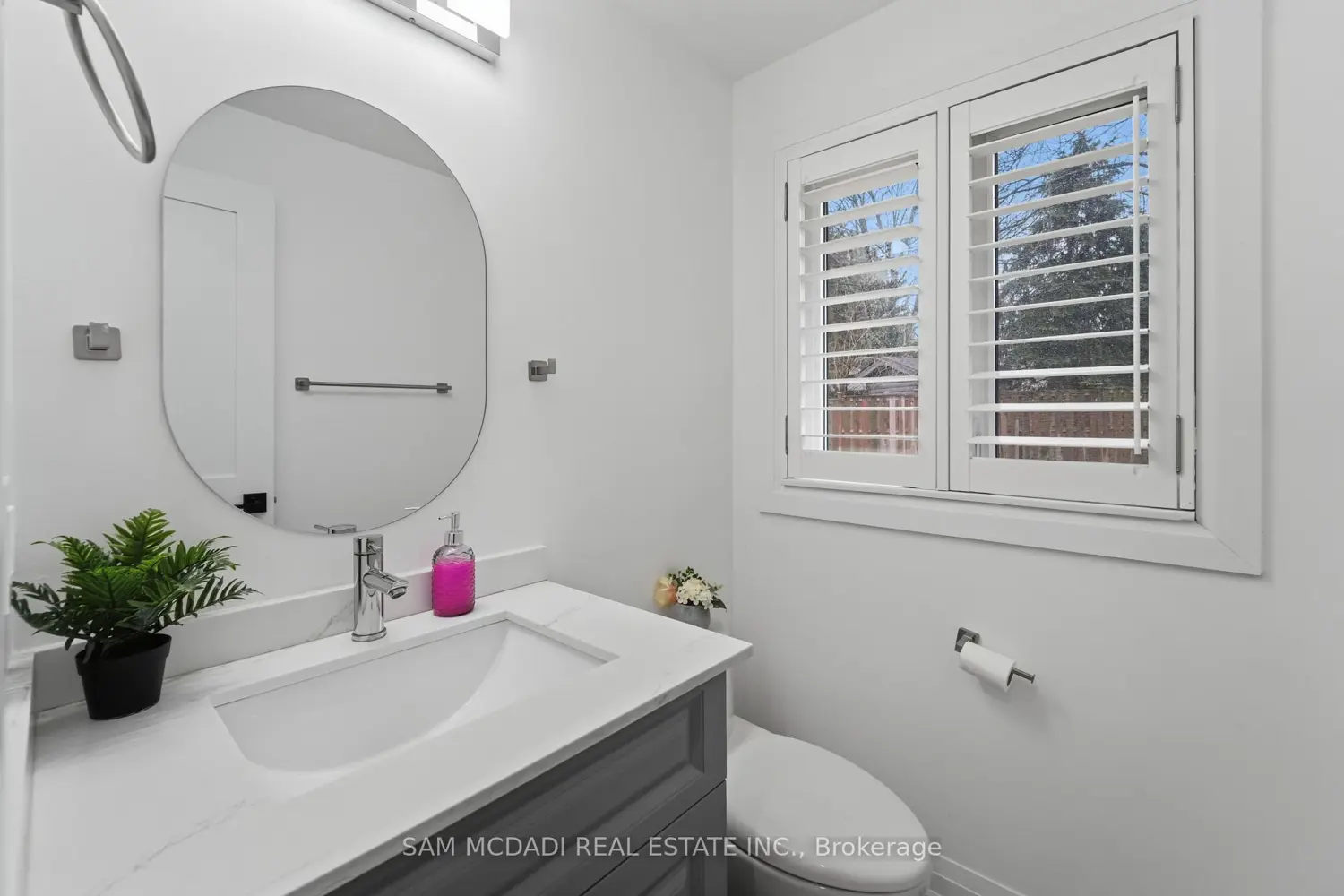 Additional image 7 of 2290 Devon Road