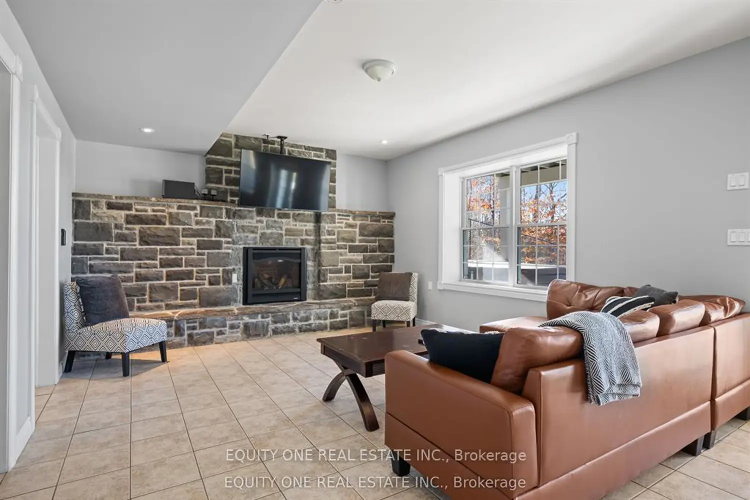 Additional image 9 of 1099C Polar Bear Lane