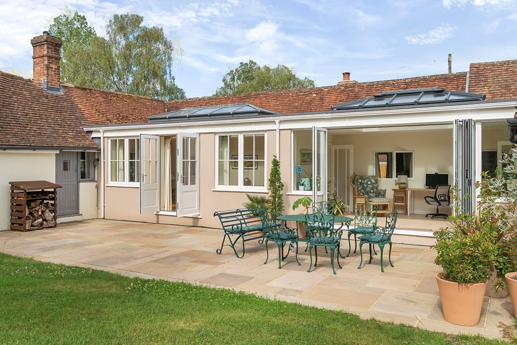 Additional image 13 of 3 bed barn conversion to rentEmms Lane, Brooks Green, Horsham RH13
