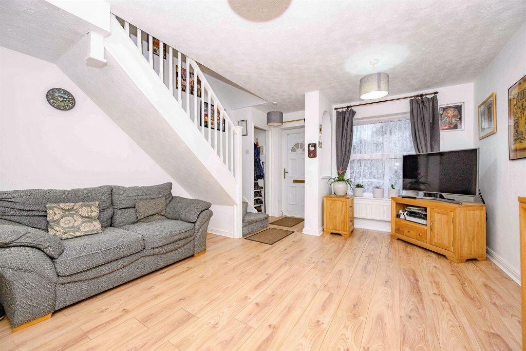 Additional image 2 of 2 bed terraced house for saleMuirfield, Luton LU2