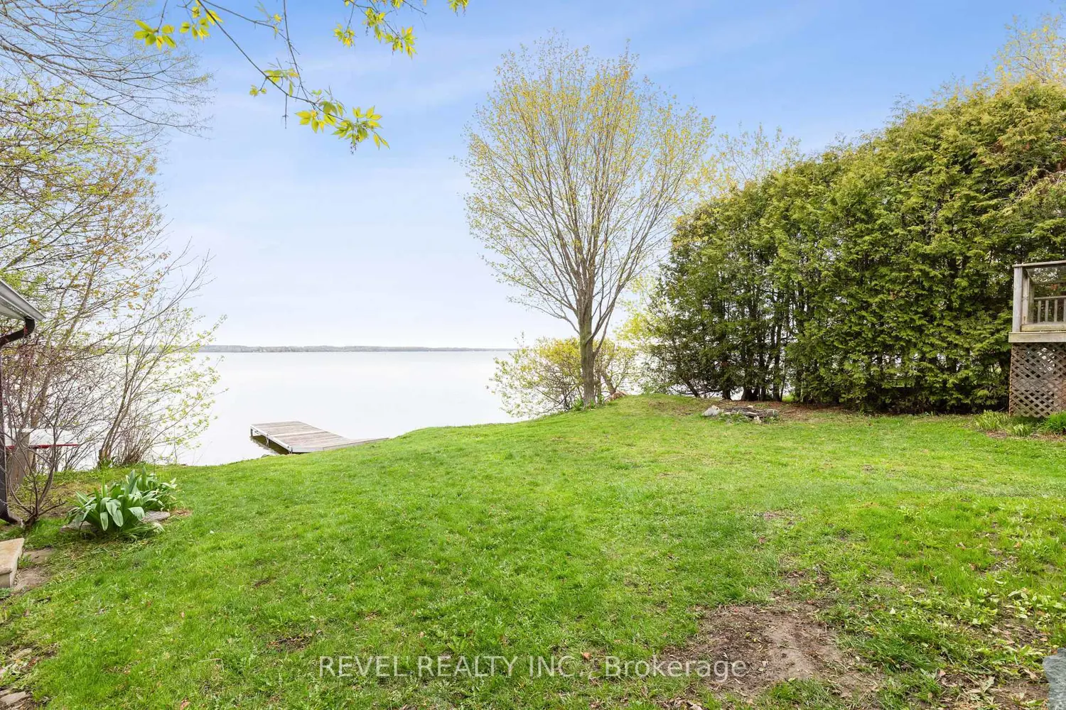 Additional image 11 of 18 Lakeview Boulevard