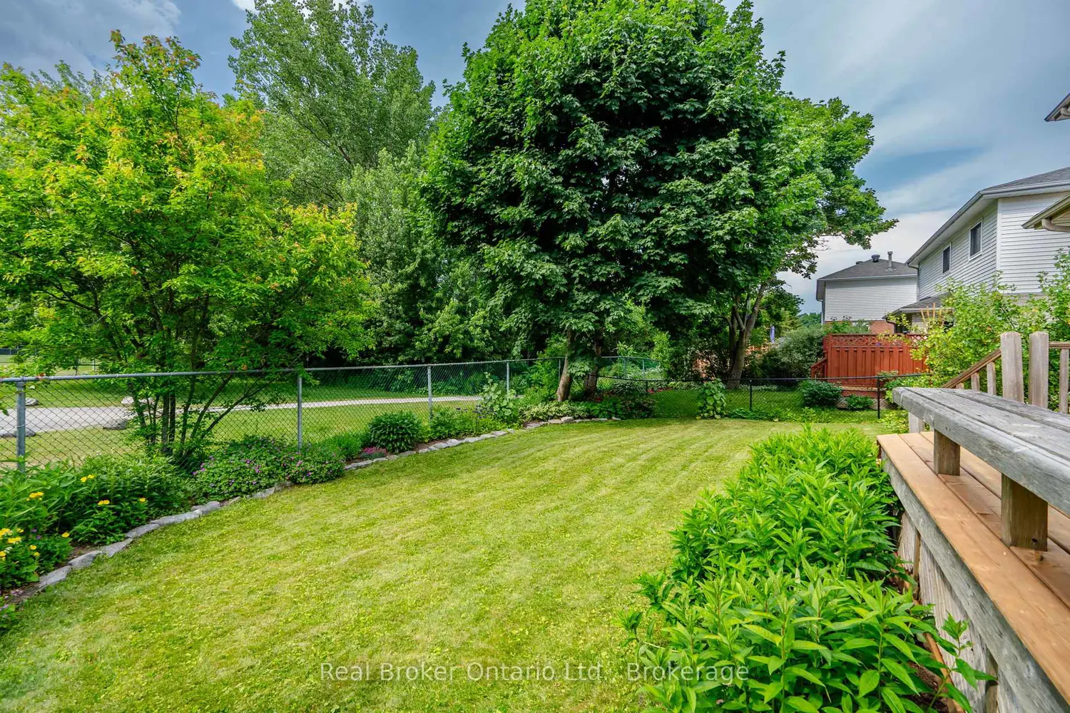 Additional image 17 of 167 Luckport Crescent