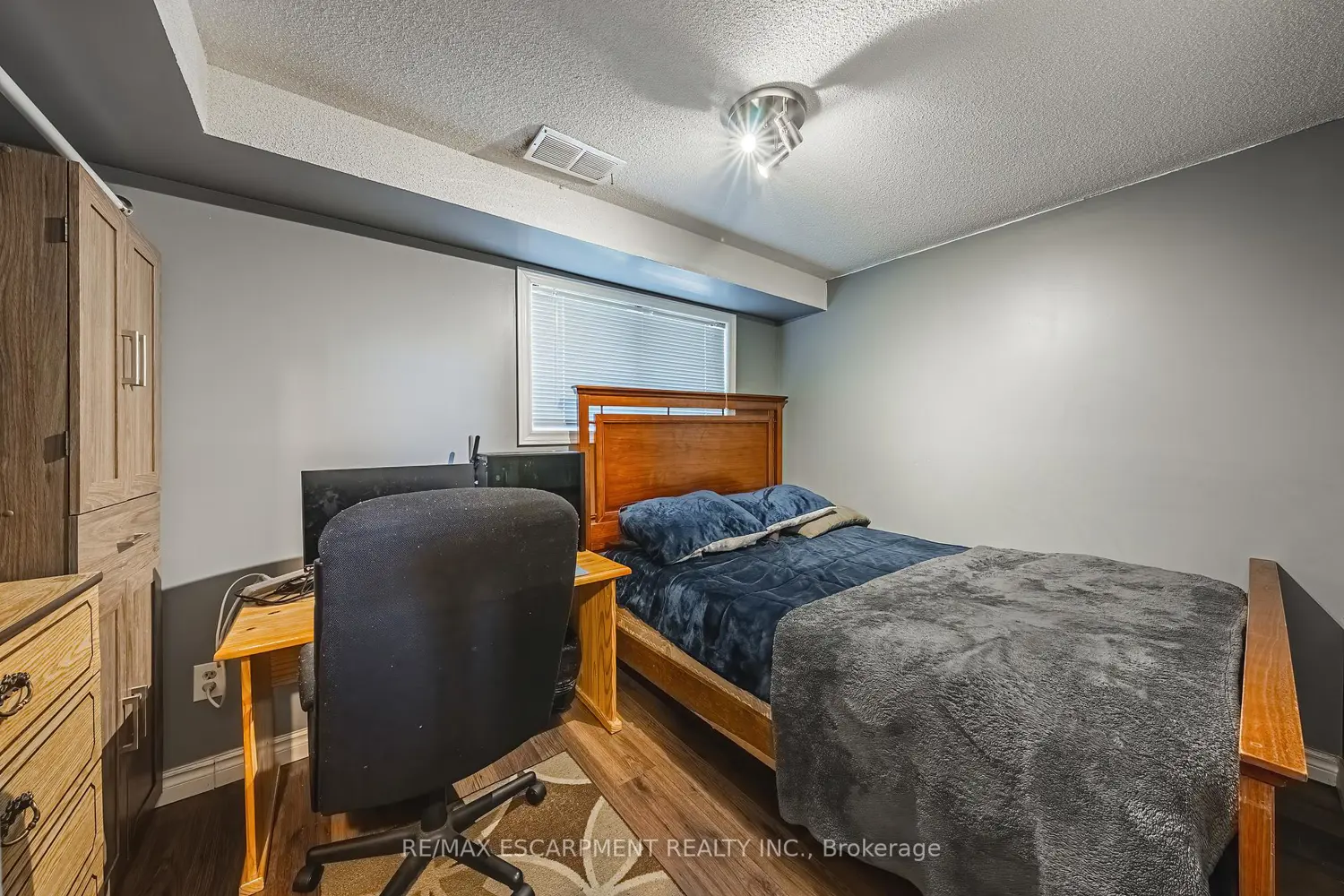 Additional image 8 of 235 Larch Street