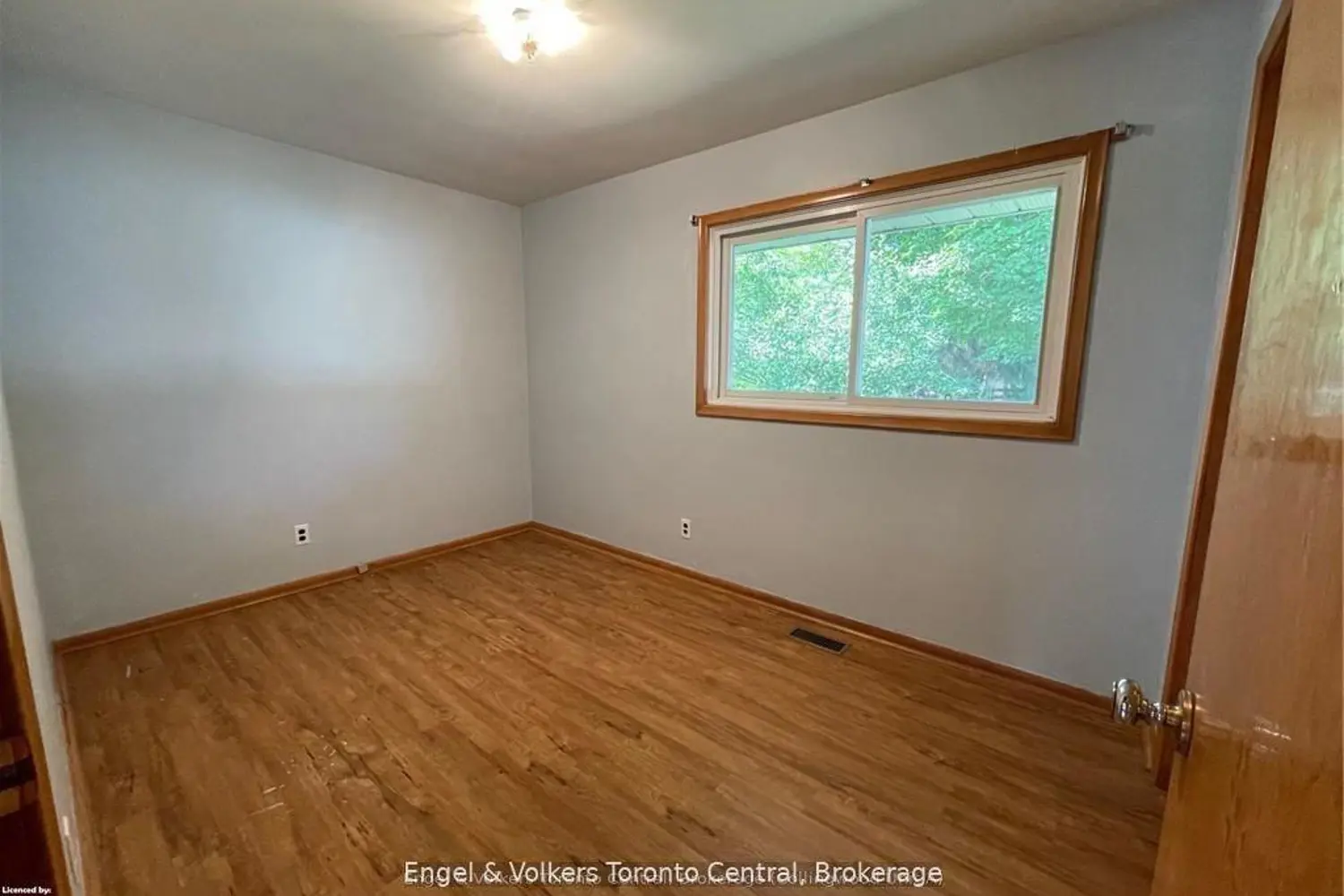 Additional image 8 of 27 Herbert Avenue