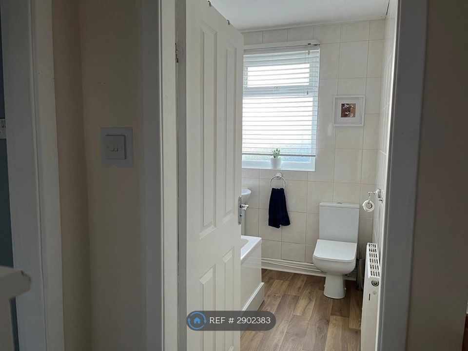 Additional image 15 of 2 bed flat to rentBurnbank Street, Coatbridge ML5