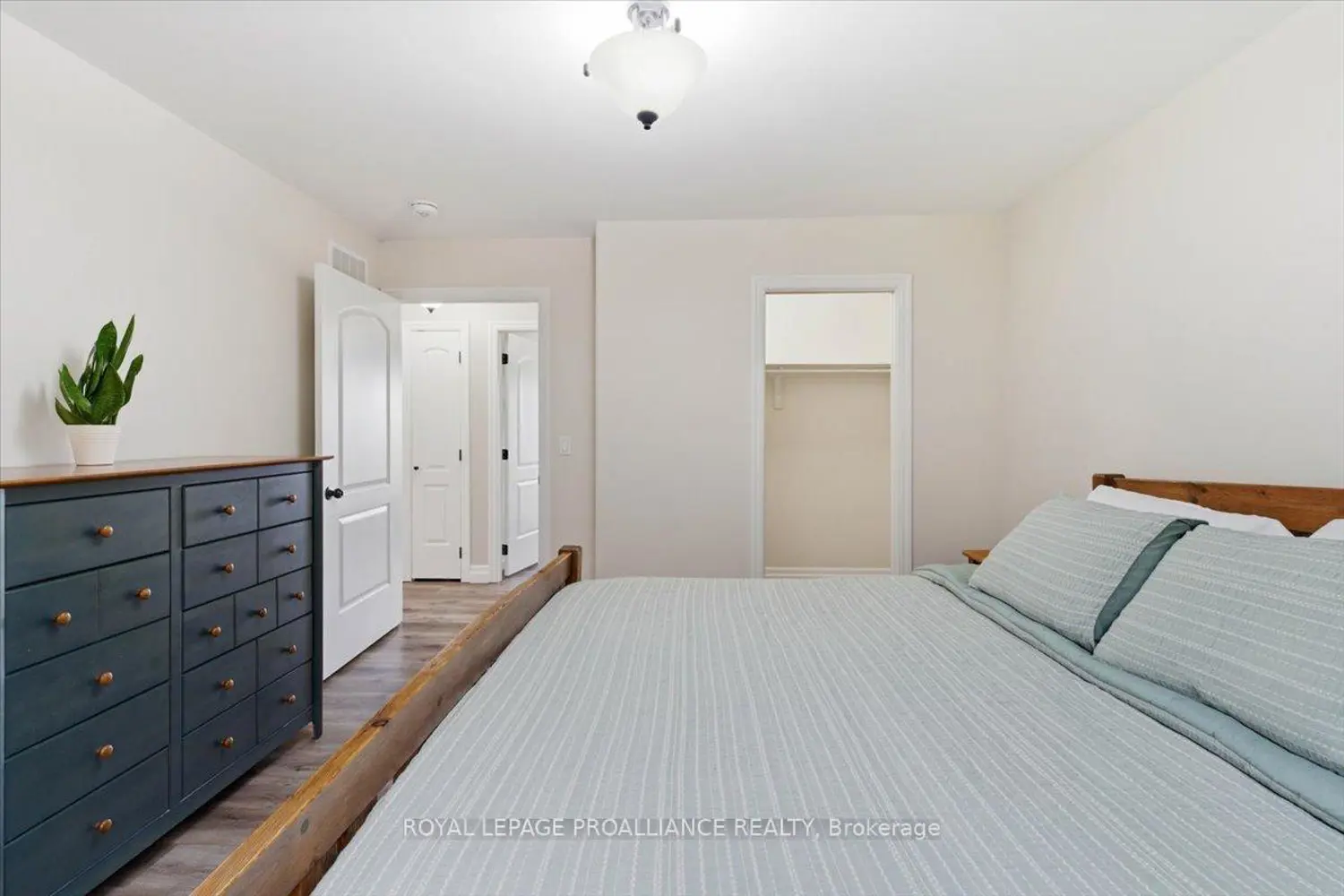 Additional image 12 of 70 Livingwood Crescent