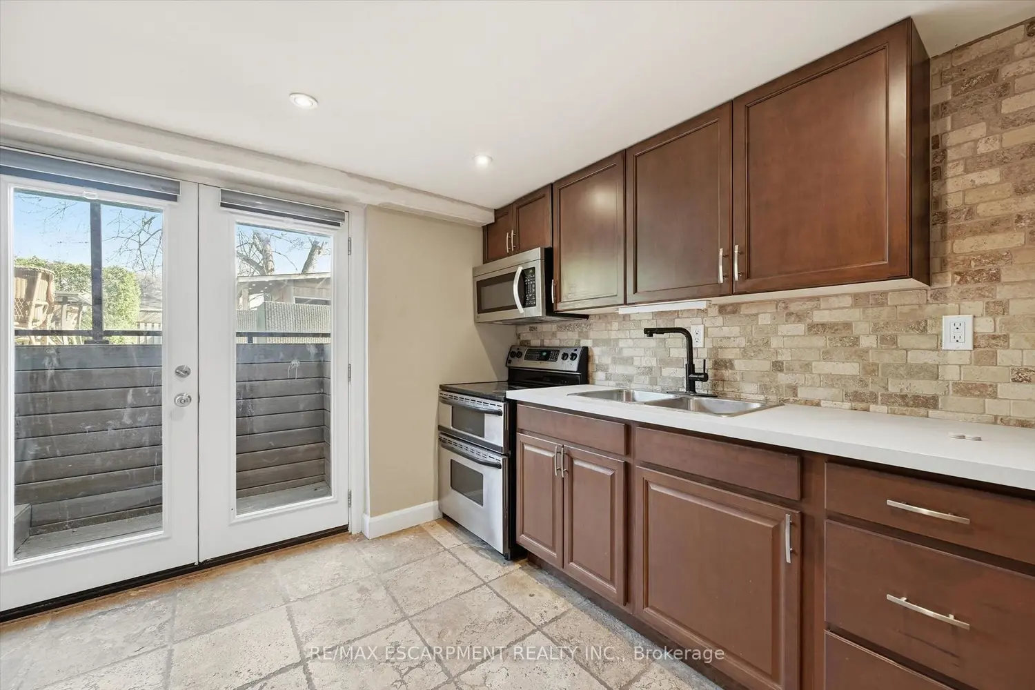 Additional image 9 of 2330 Alma Dale Avenue