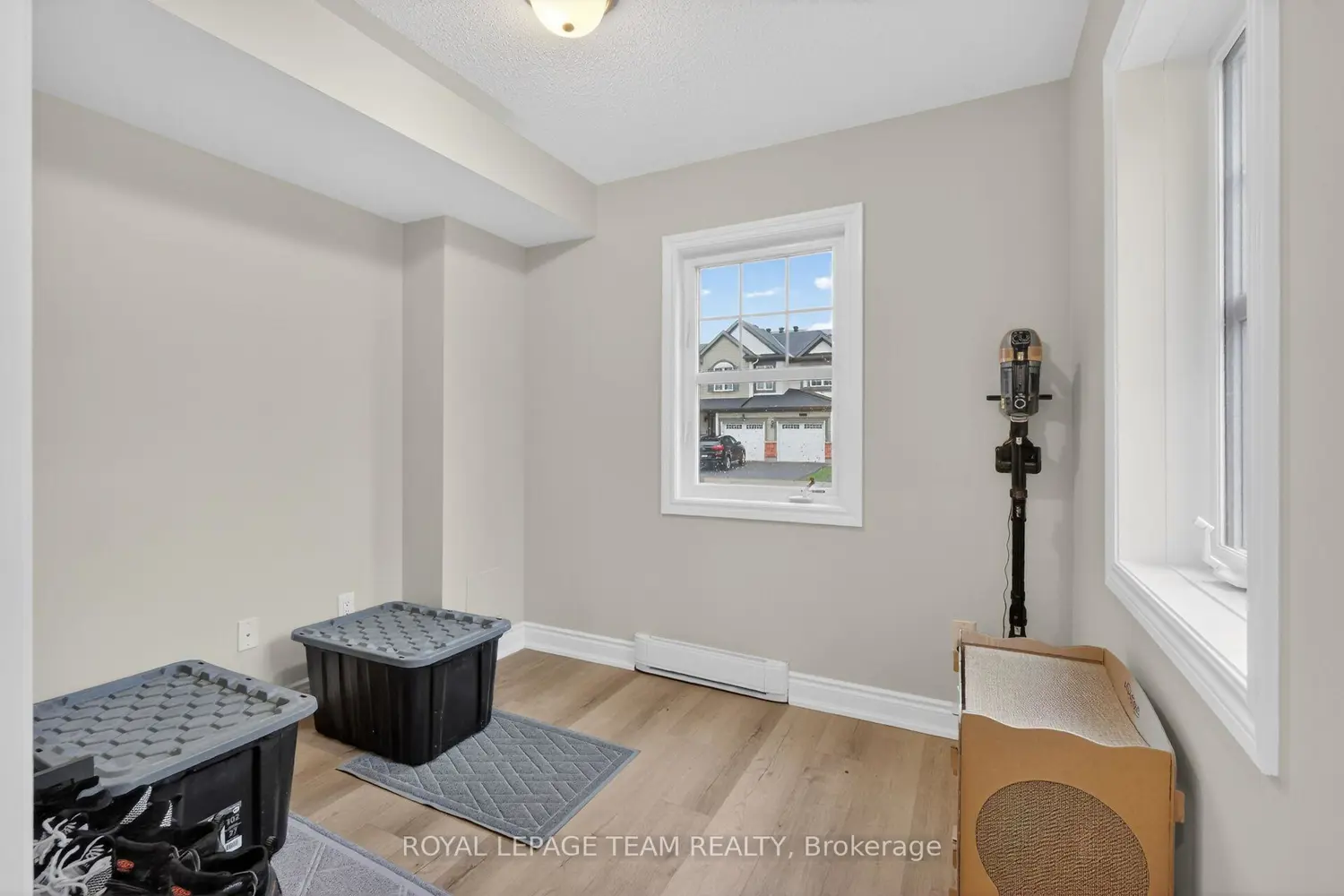 216 Cayman Road photo 5