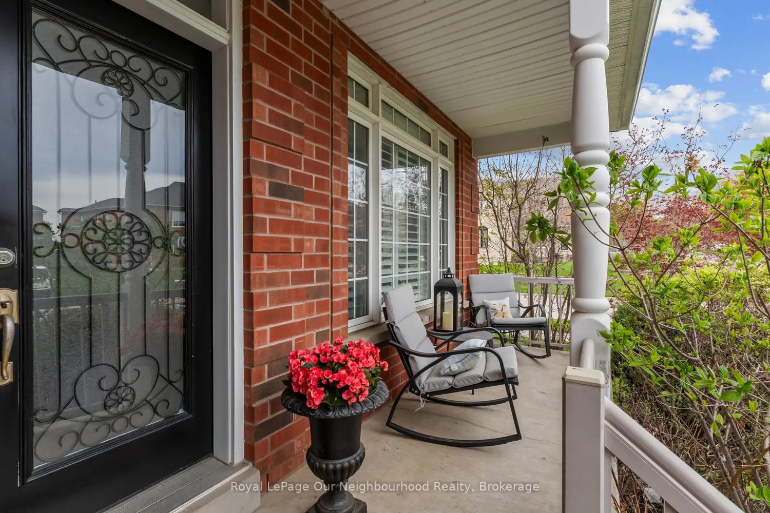38 Vineyard Avenue
