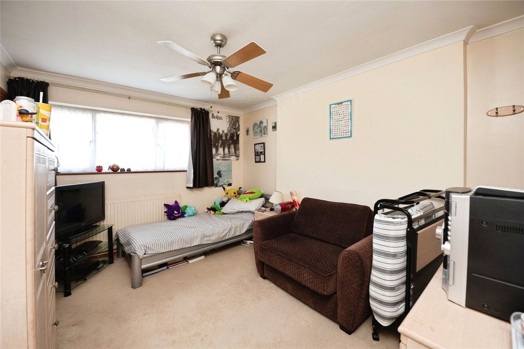 Additional image 13 of 3 bed semi-detached house for saleRenown Close, Romford RM7