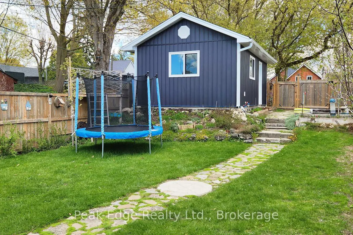Additional image 14 of 151 Garafraxa Street
