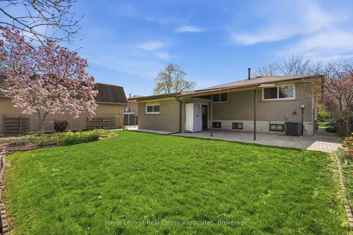 Additional image 18 of 13 Ferndale Crescent