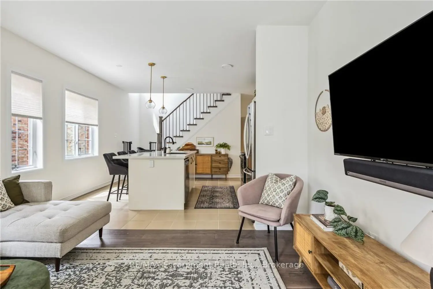 Additional image 4 of 54 Nisbet Boulevard 31