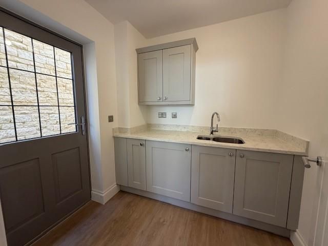 Additional image 10 of 5 bed property to rentSulis Down, Bath BA2