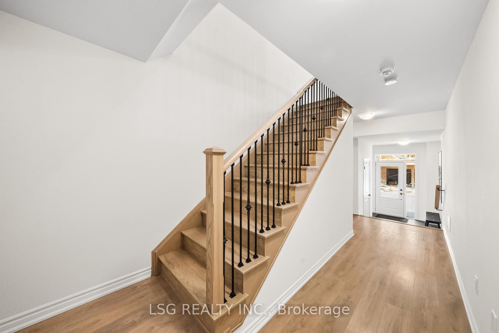 Additional image 6 of 153 Blick Crescent, Aurora, ON, L4G 7B6