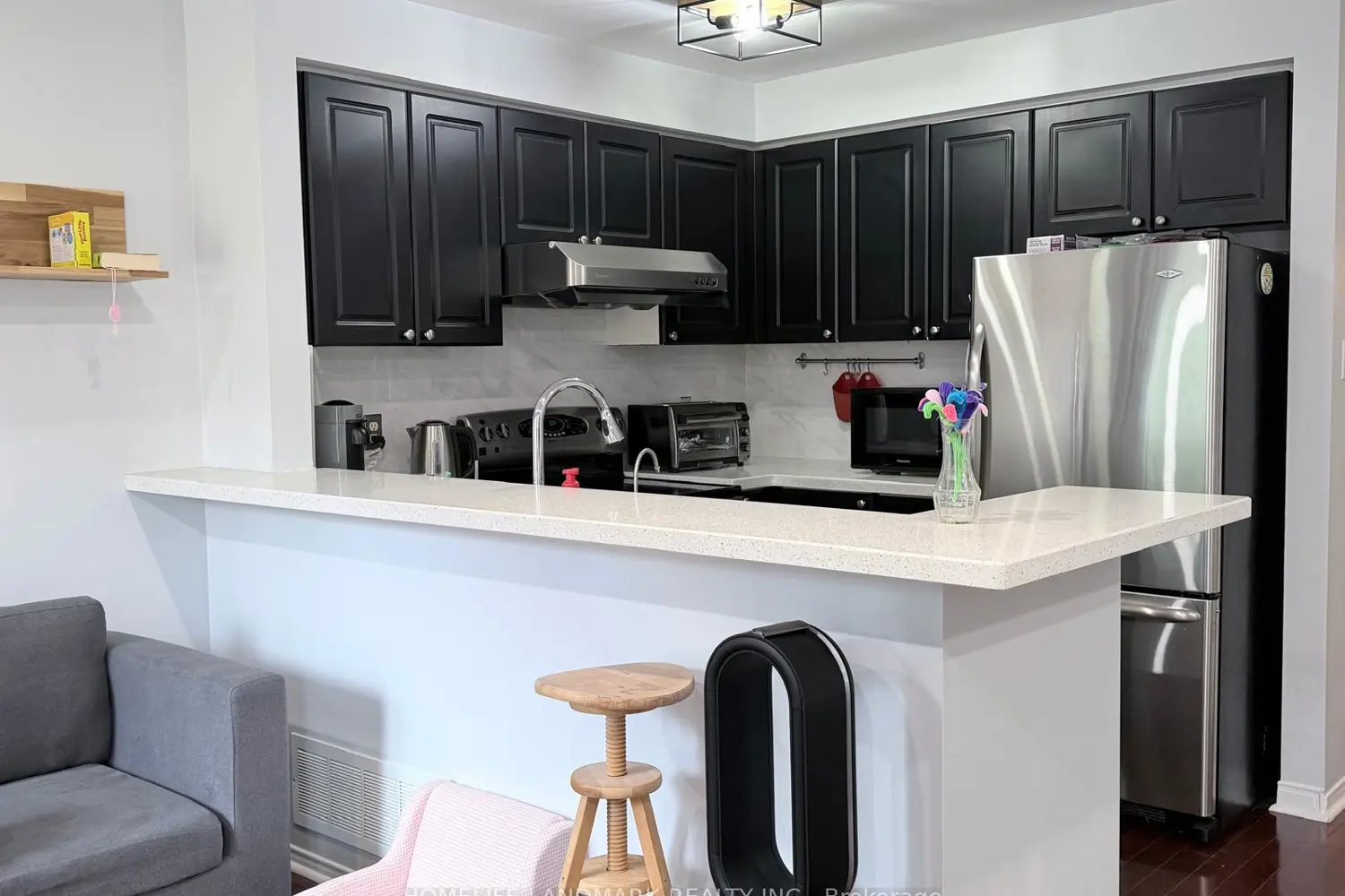 Additional image 11 of 434 Heddle Crescent