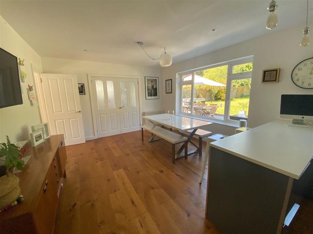 Additional image 4 of 4 bed detached house to rentTorton Hill Road, Arundel BN18