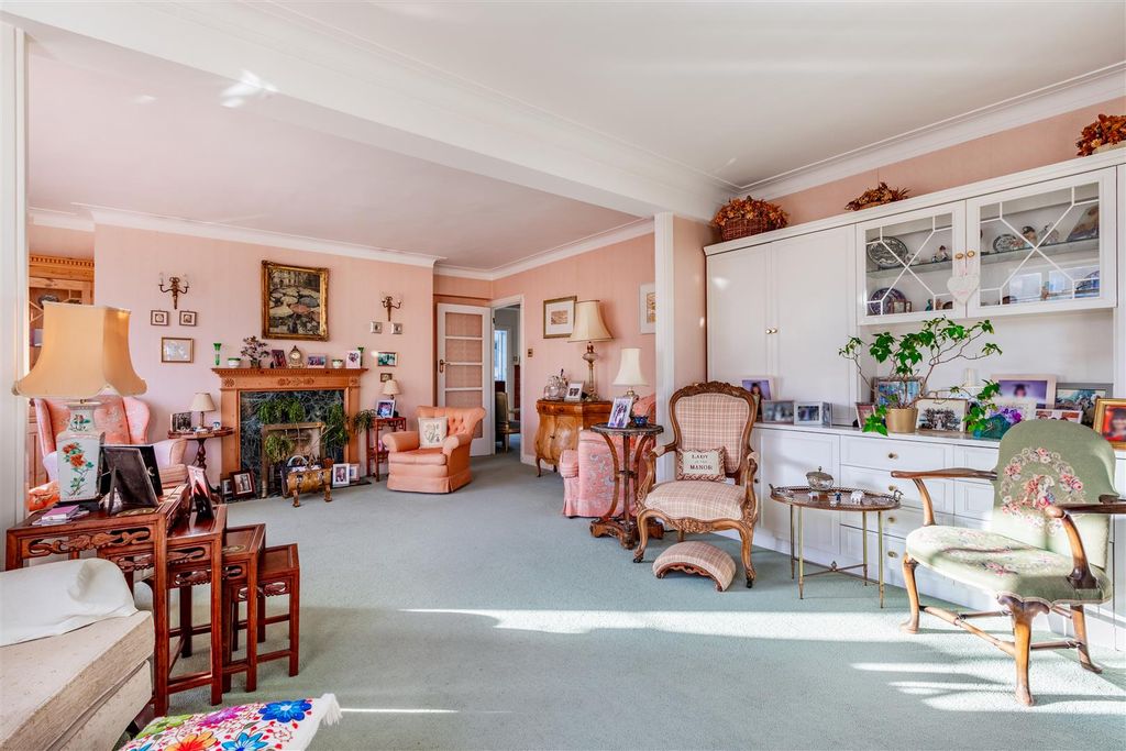 Additional image 2 of 3 bed flat for saleFurze Hill, Hove BN3
