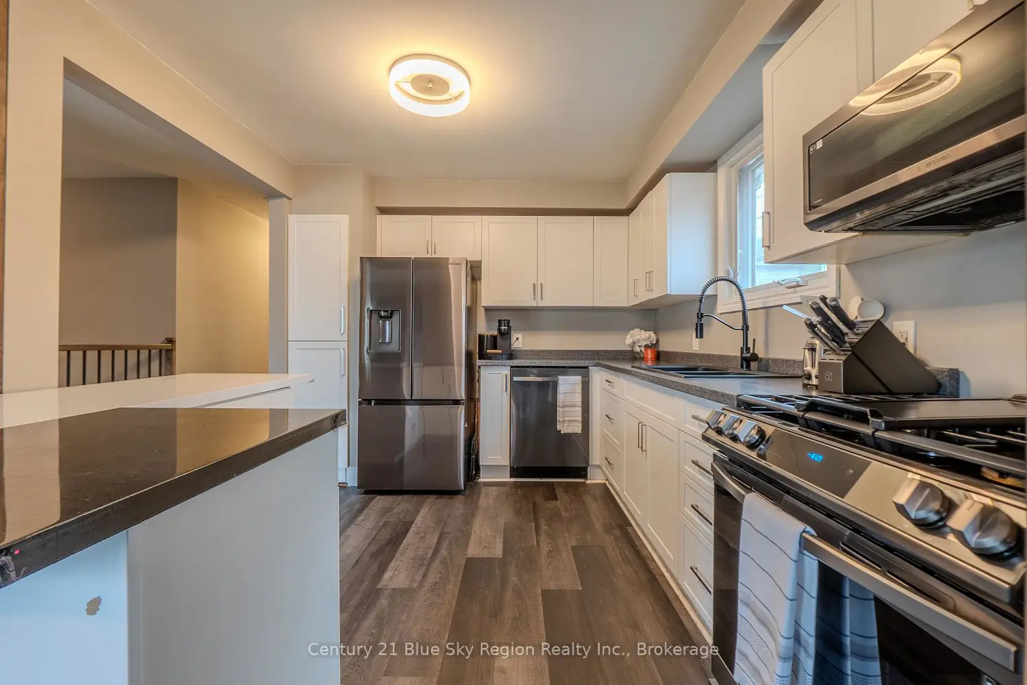 Additional image 4 of 34 Belleview Crescent