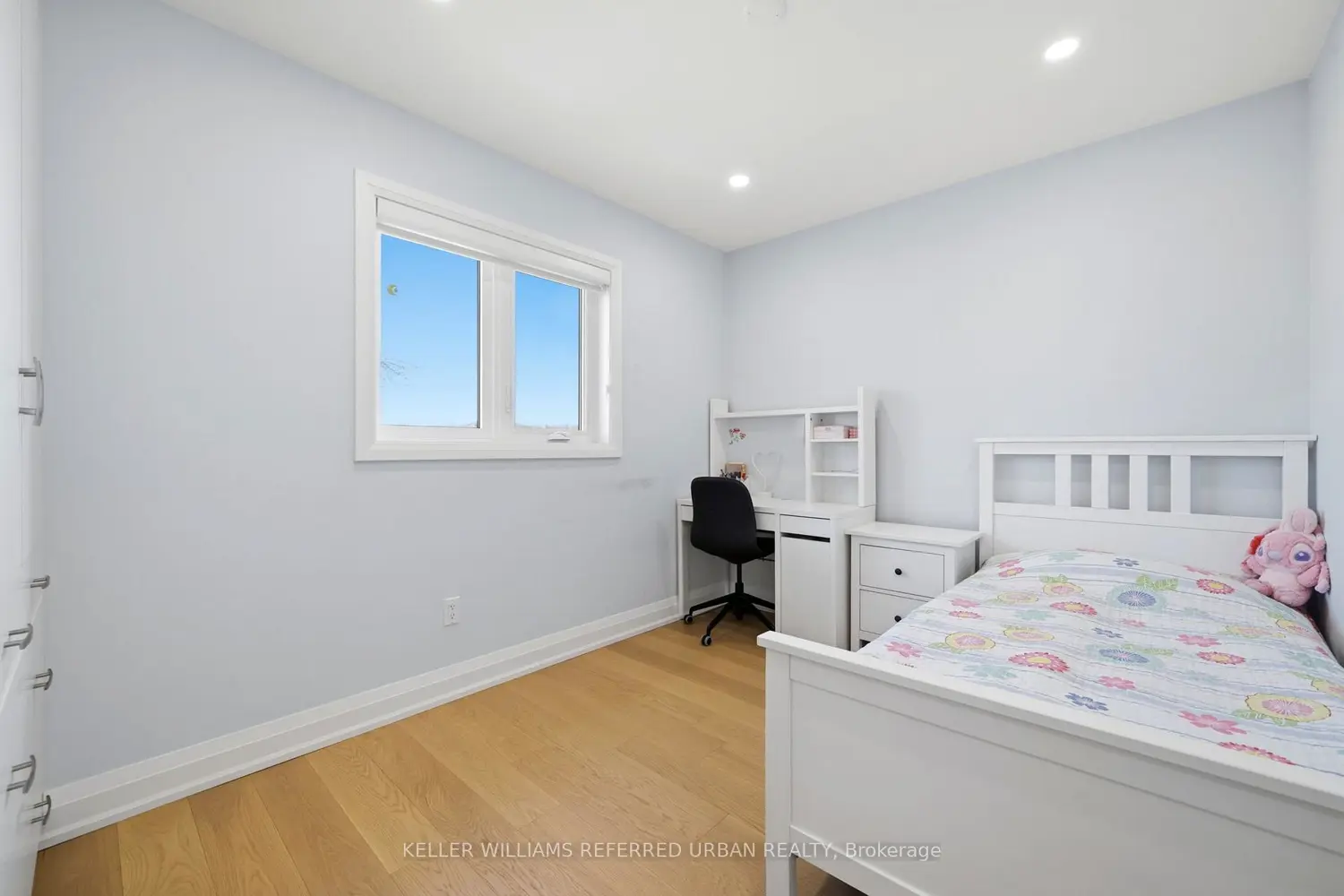 Additional image 9 of 1124 Corrie Street